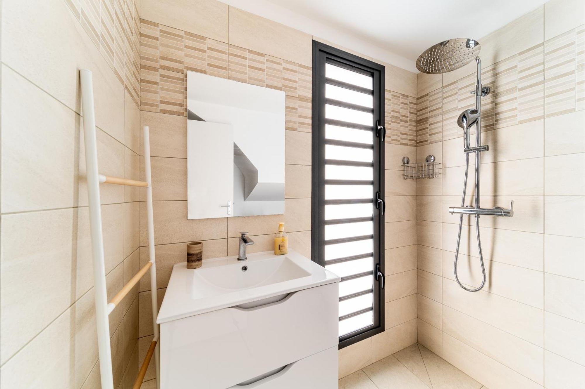 Villa Moderne Manapany -Jacuzzi-Proximite Mer 생조세프 외부 사진
